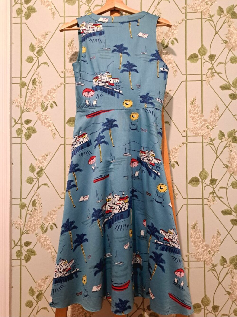 Boden Summer Seashore Print Dress - Picture 7 of 14